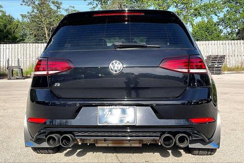 Deep Black Pearl Effect 2019 Volkswagen Golf R DCC & Navigation 4Motion