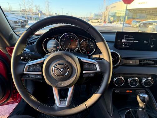 2024 Mazda MX-5 Miata RF Grand Touring