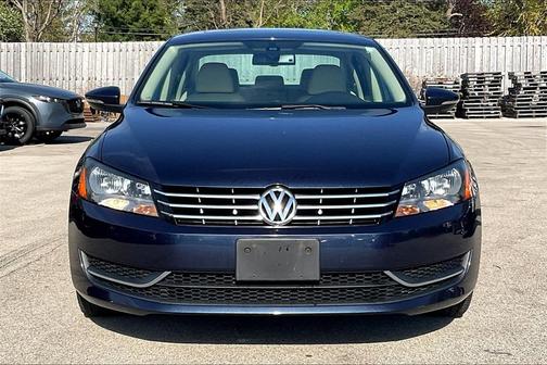 2012 Volkswagen Passat 2.5 SEL