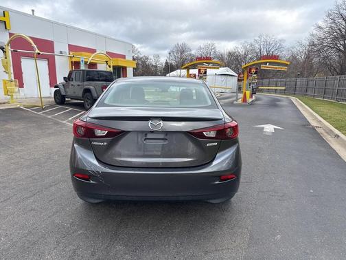 2018 Mazda Mazda3 Touring