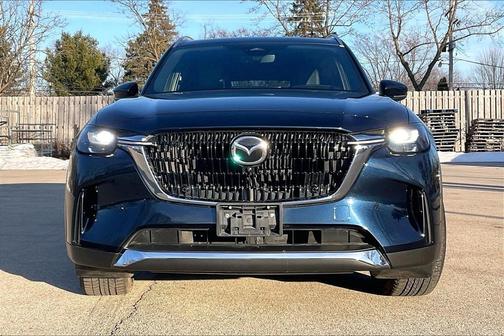 2024 Mazda CX-90 PHEV Premium Plus