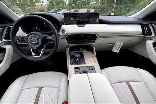 2025 Mazda CX-90 PHEV Premium Plus