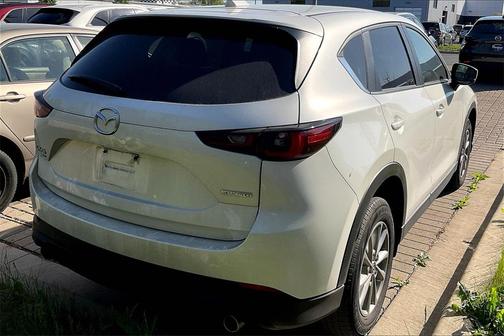 2023 Mazda CX-5 2.5 S Preferred Package
