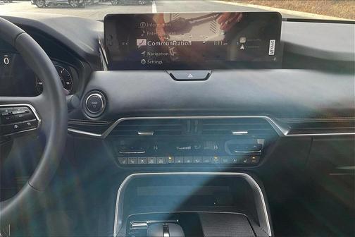 2025 Mazda CX-90 PHEV Premium Plus