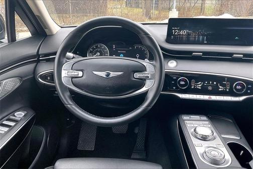 2025 Genesis GV70 2.5T