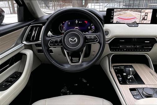 2024 Mazda CX-90 PHEV Premium Plus