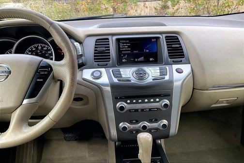 Glacier Pearl 2012 Nissan Murano LE