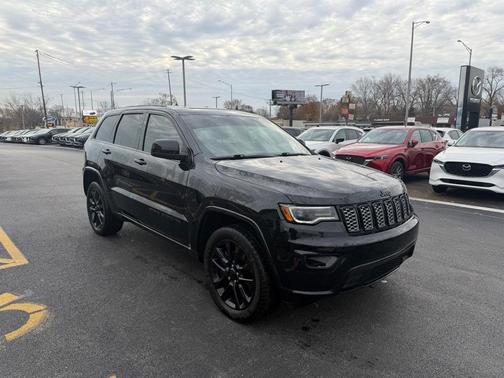 2021 Jeep Grand Cherokee Laredo X