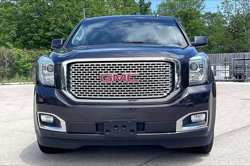 Iridium Metallic 2017 GMC Yukon Denali