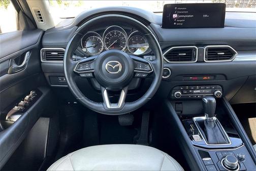 2022 Mazda CX-5 2.5 S Preferred Package