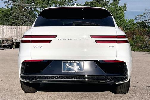 Alta White 2026 Genesis GV70 2.5T