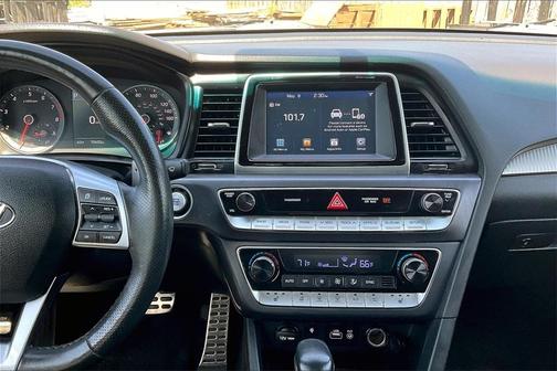 2019 Hyundai SONATA Sport