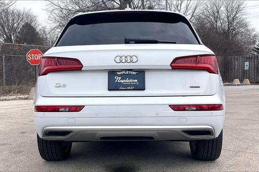 2020 Audi Q5 45 Premium Plus