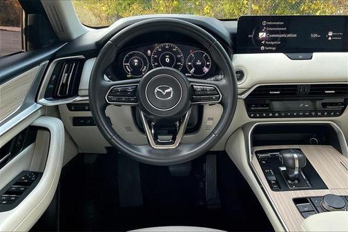 2024 Mazda CX-90 PHEV Premium Plus