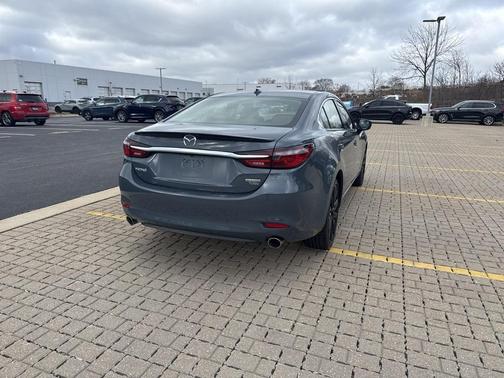 2021 Mazda Mazda6 Carbon Edition