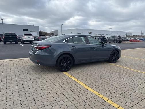 2021 Mazda Mazda6 Carbon Edition