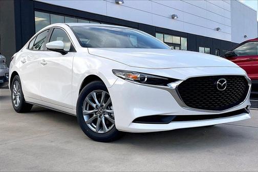 Snowflake White Pearl 2026 Mazda Mazda3 2.5 S