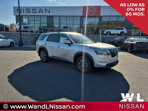 2025 Nissan Pathfinder SV 4WD