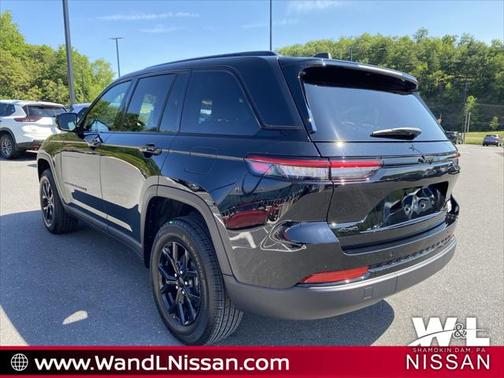 2025 Jeep Grand Cherokee Altitude