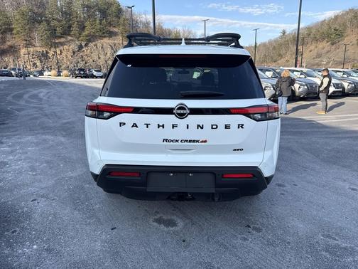 2025 Nissan Pathfinder Rock Creek 4WD