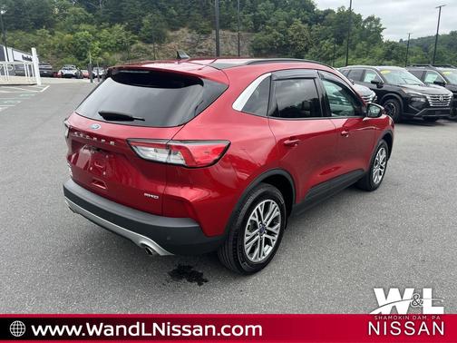 2021 Ford Escape SEL
