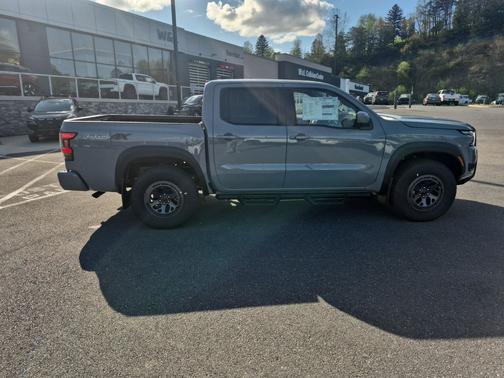 Boulder Gray Pearl 2026 Nissan Frontier PRO-4X