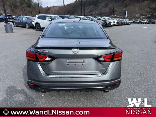 2022 Nissan Altima 2.5 SL