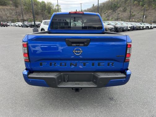 Bluestone Pearl 2026 Nissan Frontier SV