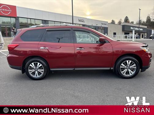 2020 Nissan Pathfinder SL 4WD