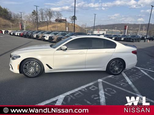 Alpine White 2019 BMW 540 xDrive