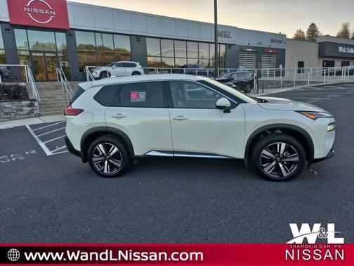 2021 Nissan Rogue SL