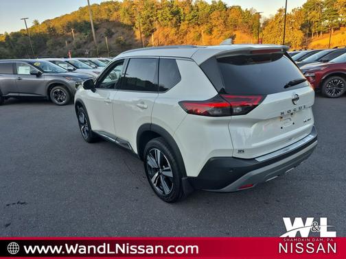 2021 Nissan Rogue SL