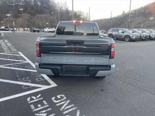 2025 Nissan Frontier PRO-4X
