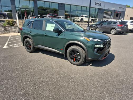 Obsidian Green 2026 Nissan Rogue Rock Creek