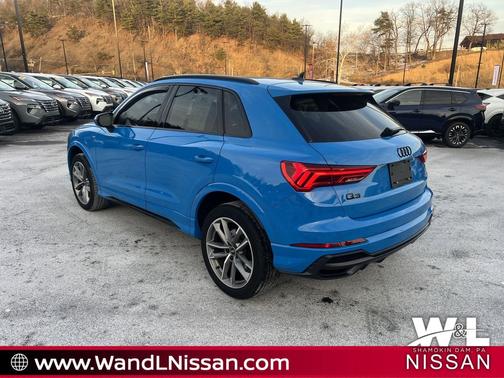 2022 Audi Q3 45 S line Premium Plus
