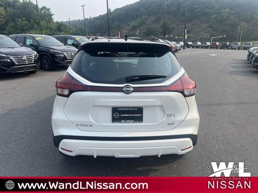 2024 Nissan Kicks SR