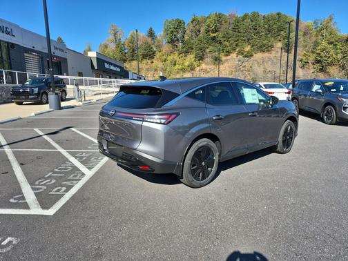 2026 Nissan Murano SV