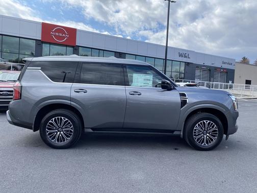 2025 Nissan Armada SL 4WD