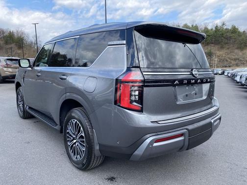 2025 Nissan Armada SL 4WD