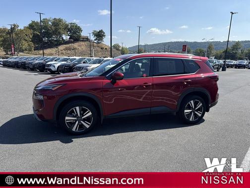 2024 Nissan Rogue SL