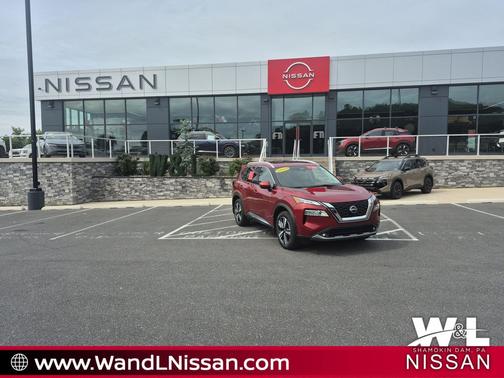 Scarlet Ember Tintcoat 2022 Nissan Rogue SL