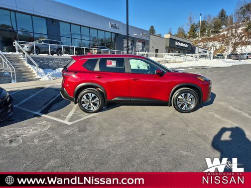 2023 Nissan Rogue SV