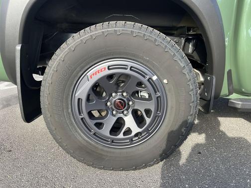 2026 Nissan Frontier PRO-4X