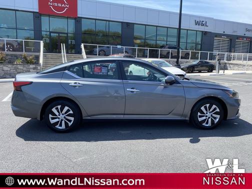2022 Nissan Altima S FWD