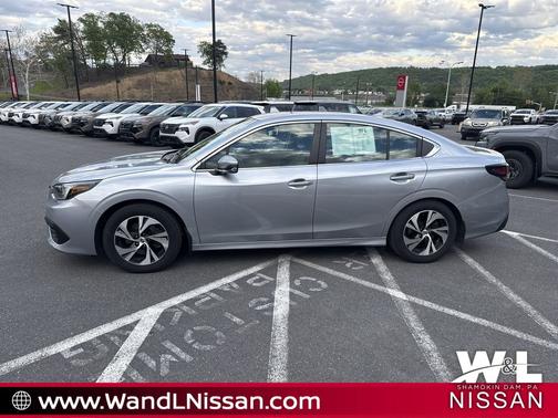 Ice Silver Metallic 2020 Subaru Legacy Premium