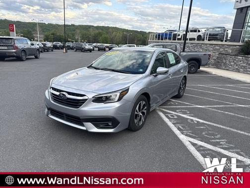 Ice Silver Metallic 2020 Subaru Legacy Premium