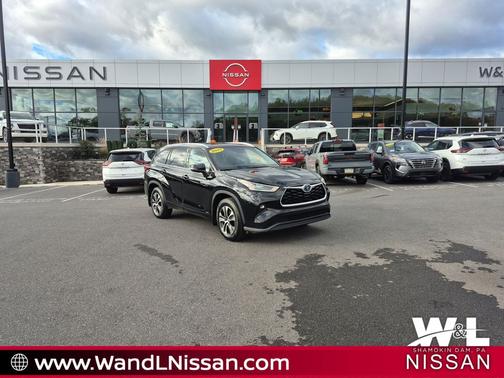 2021 Toyota Highlander Hybrid XLE