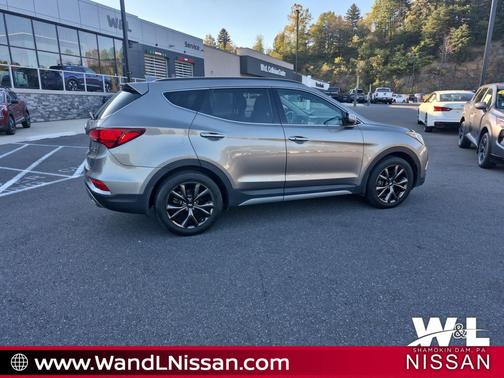 2018 Hyundai Santa Fe Sport 2.0L Turbo Ultimate