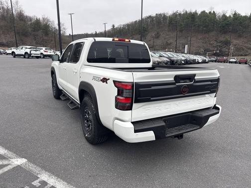 Glacier White 2026 Nissan Frontier PRO-4X