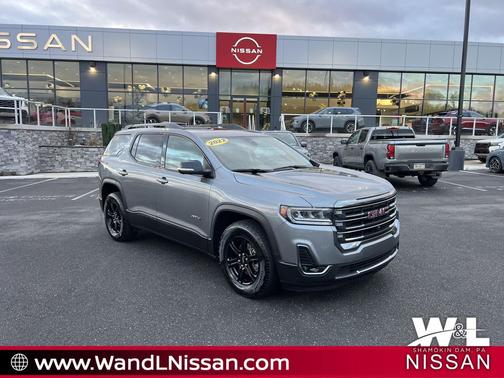 2022 GMC Acadia AWD AT4